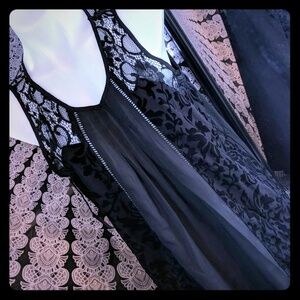 Elegant Black Lace Women's Top